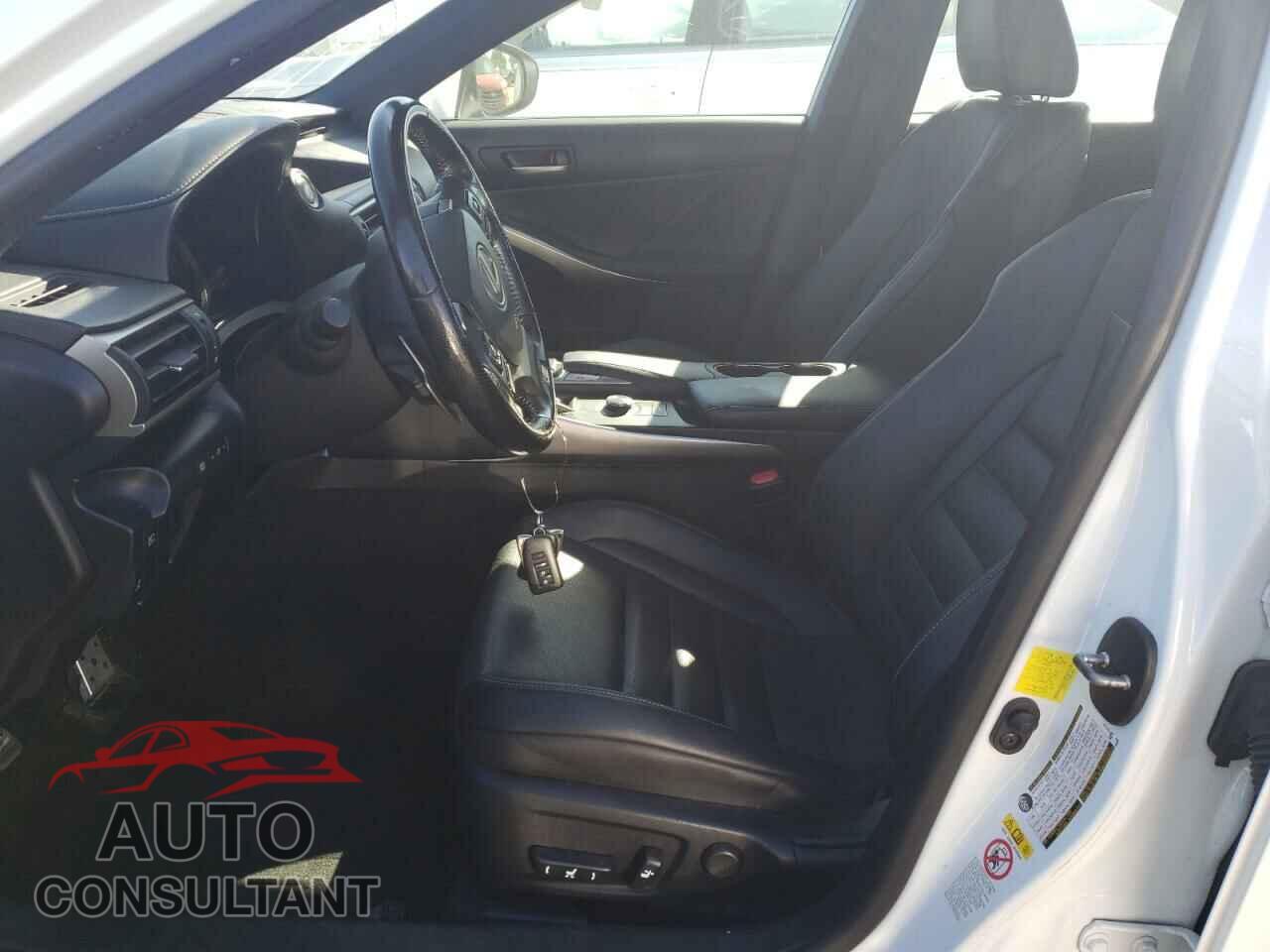 LEXUS IS 2017 - JTHCM1D26H5022018