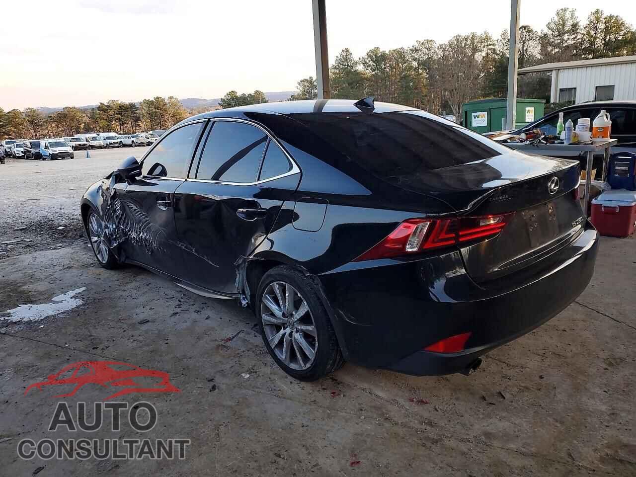 LEXUS IS 2015 - JTHBF1D20F5050416