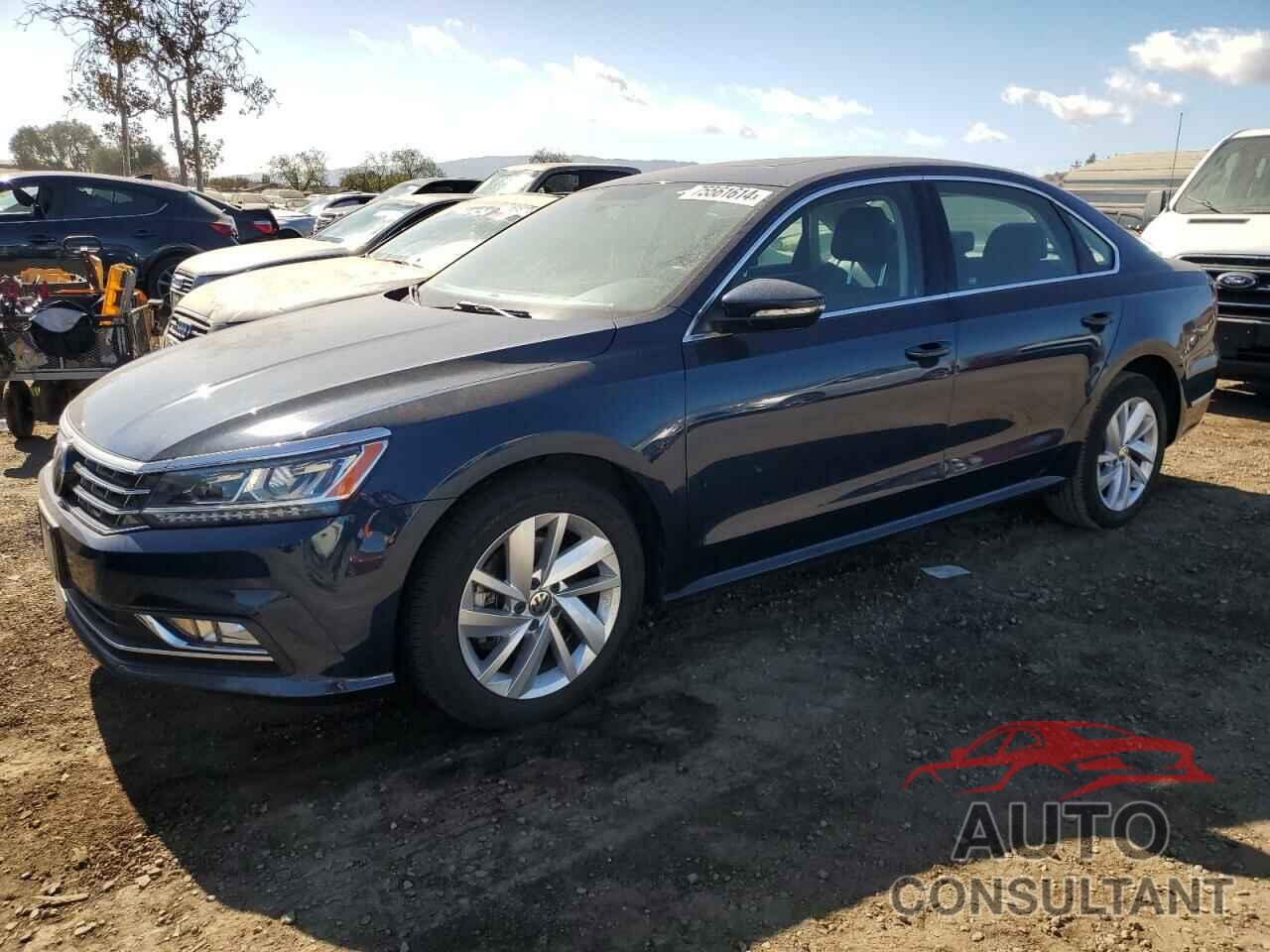 VOLKSWAGEN PASSAT 2018 - 1VWBA7A31JC041239