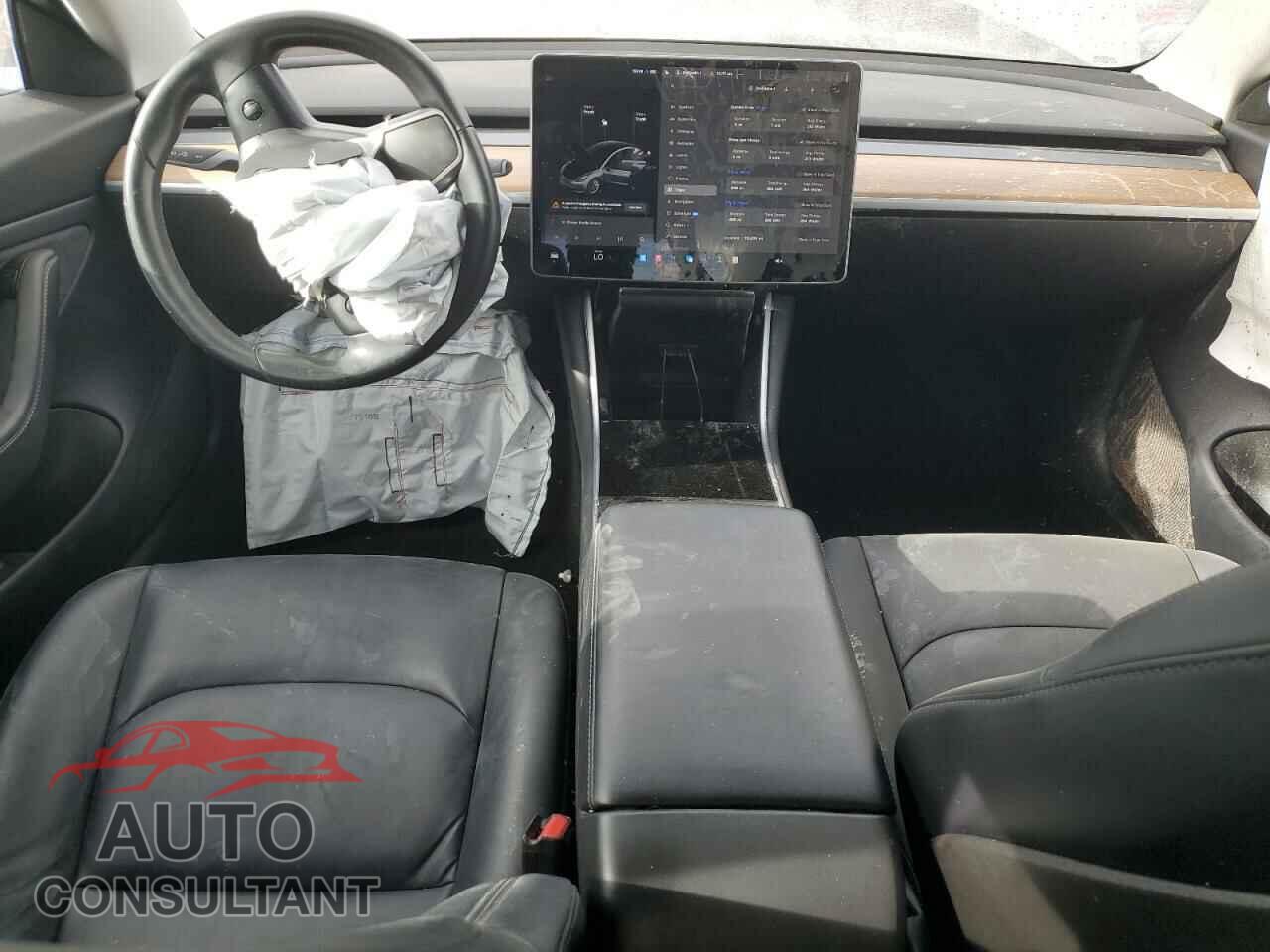 TESLA MODEL 3 2018 - 5YJ3E1EA3JF009493