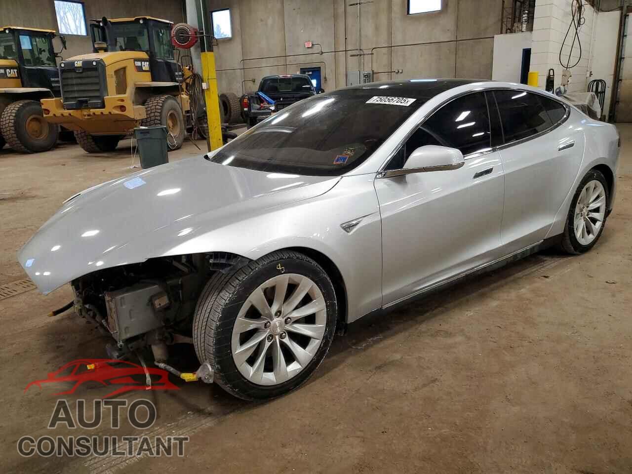TESLA MODEL S 2015 - 5YJSA1E27FF115128