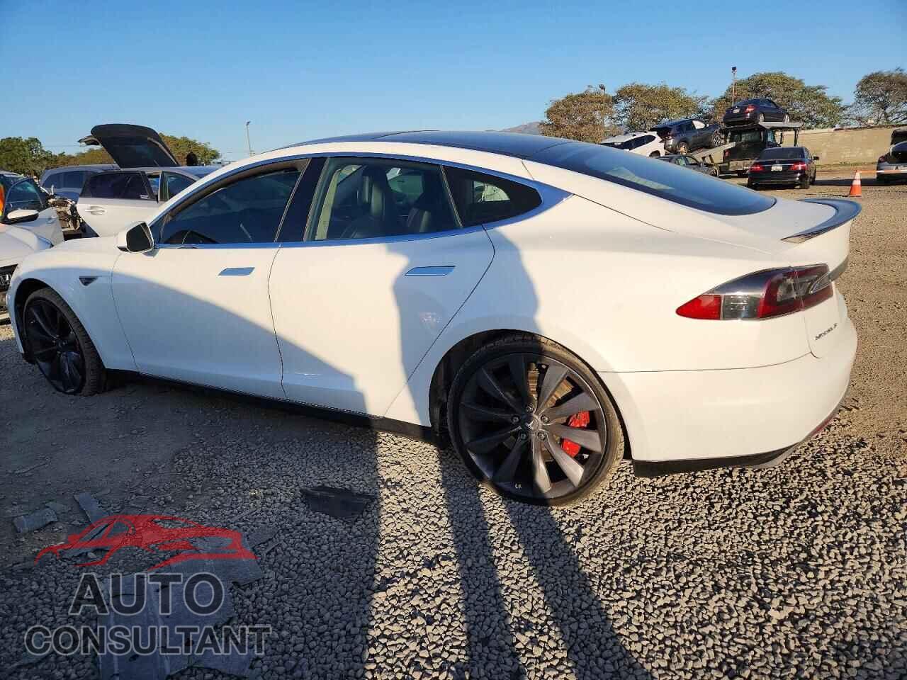 TESLA MODEL S 2013 - 5YJSA1DP6DFP05346