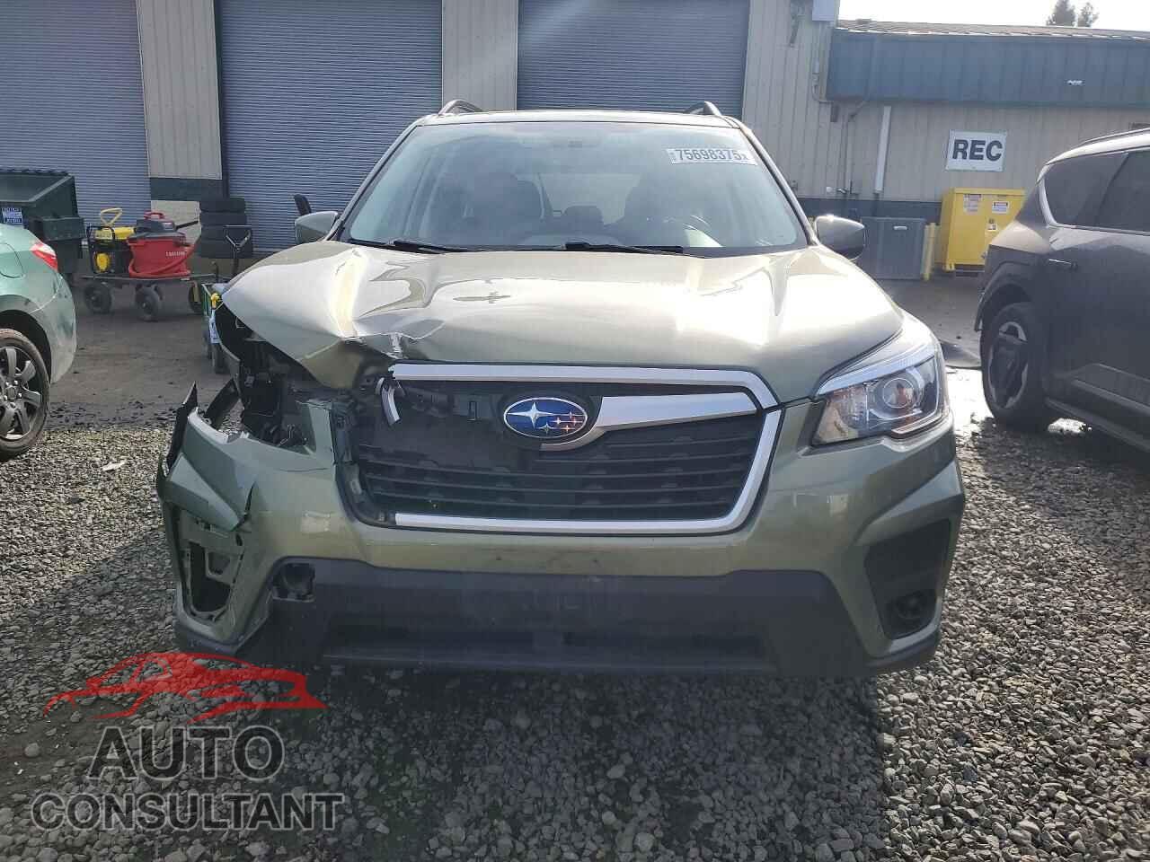SUBARU FORESTER 2019 - JF2SKAGC2KH584867