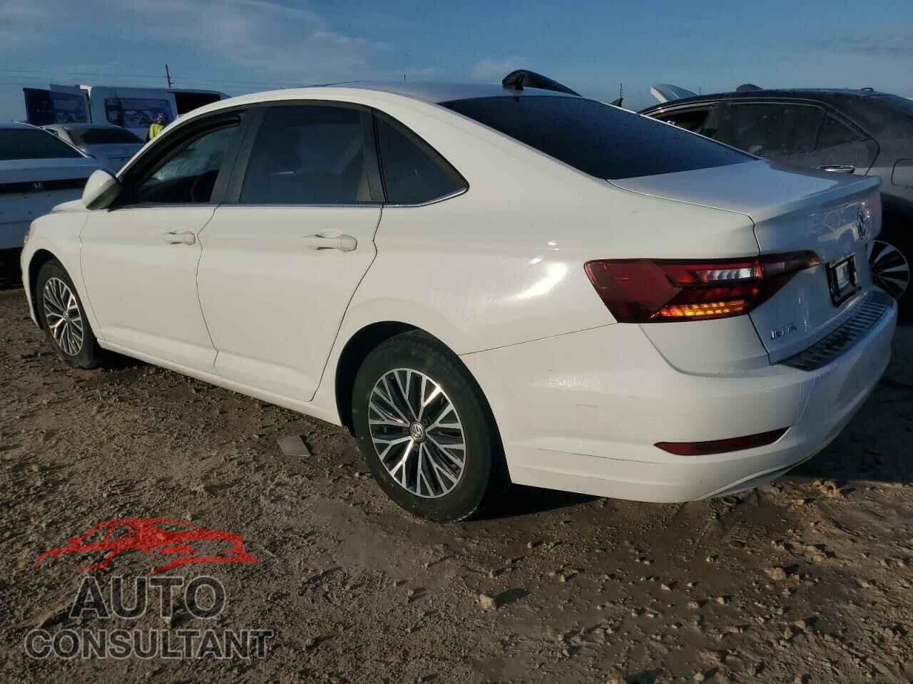 VOLKSWAGEN JETTA 2019 - 3VWCB7BUXKM136035