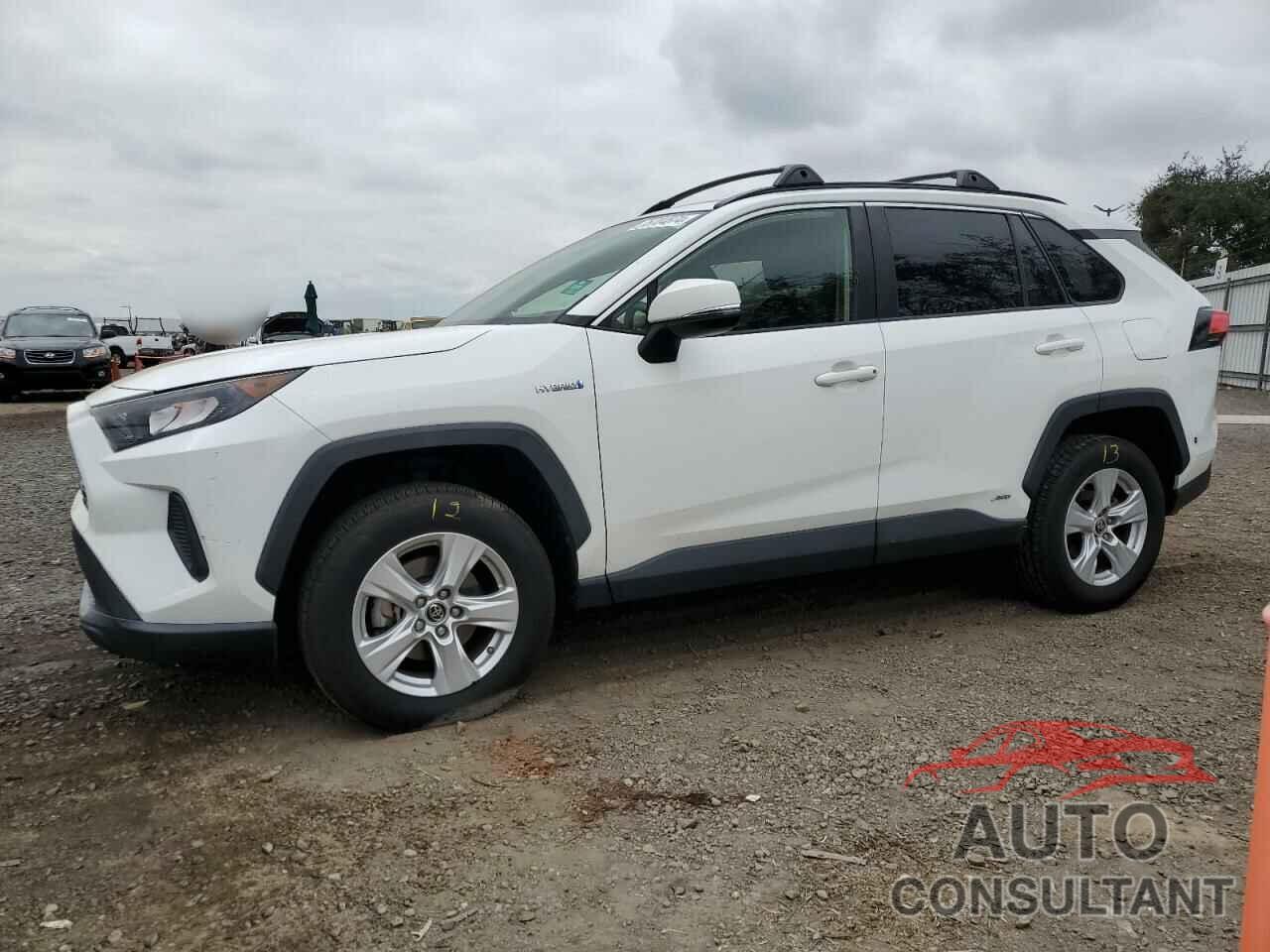 TOYOTA RAV4 2019 - JTMMWRFV0KD019389