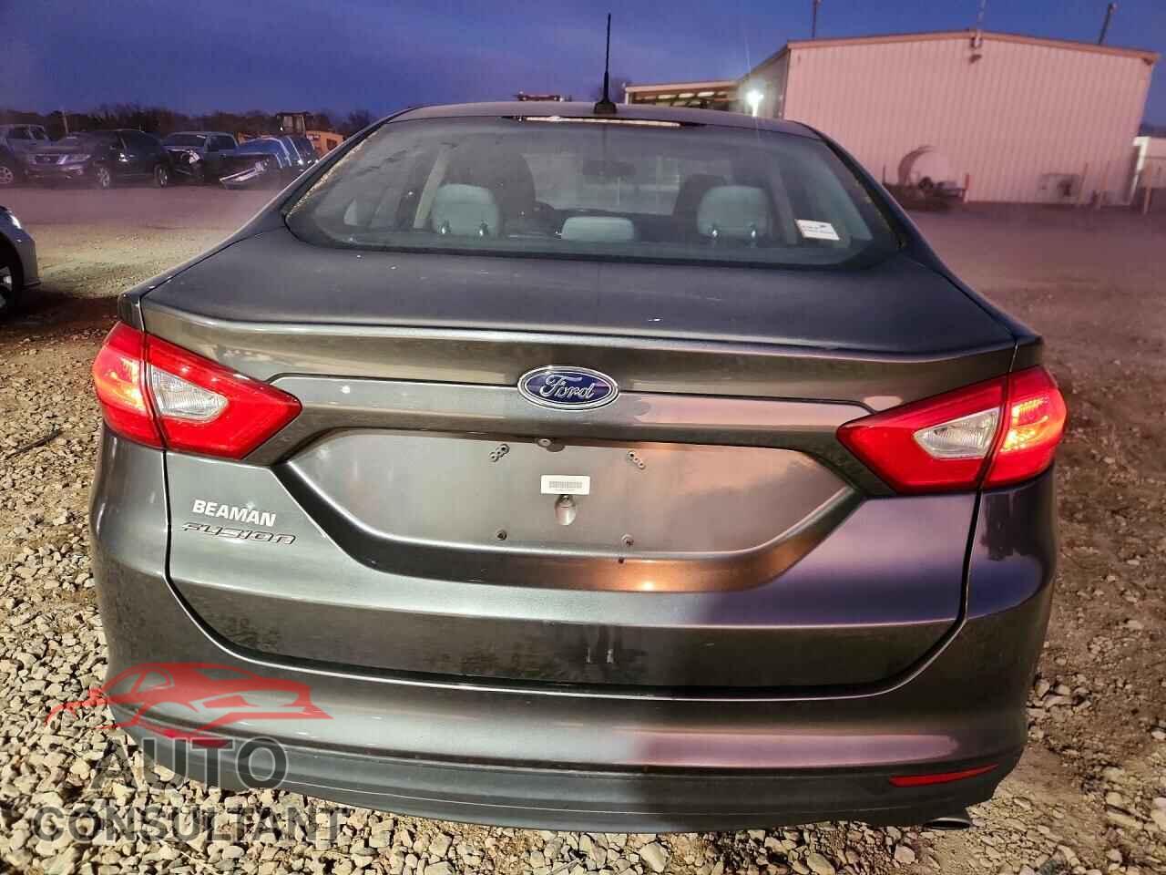 FORD FUSION 2016 - 3FA6P0G79GR199820