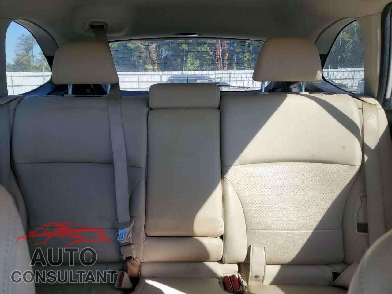 SUBARU OUTBACK 2016 - 4S4BSBNC1G3290013