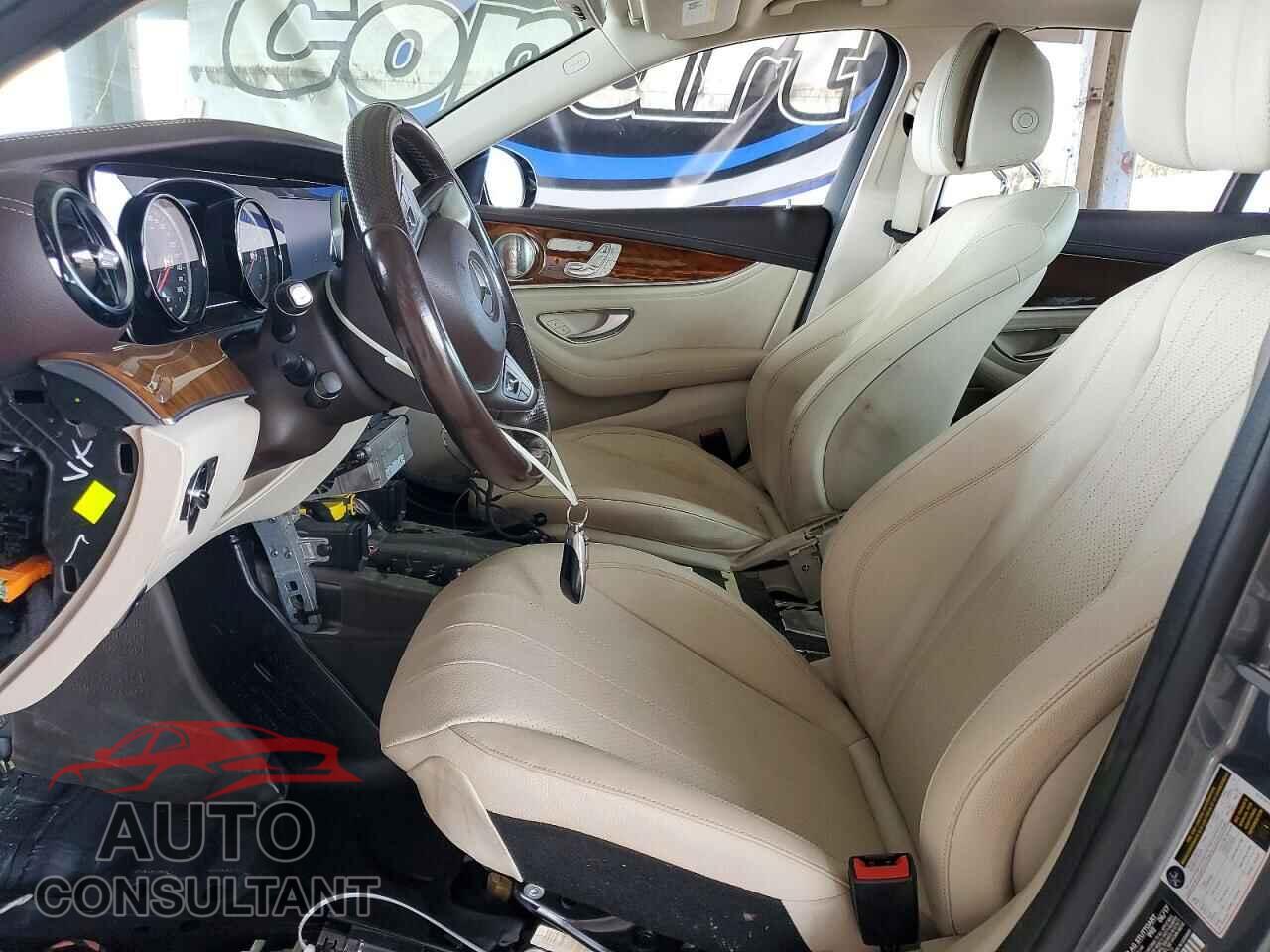MERCEDES-BENZ E-CLASS 2017 - WDDZF4JB8HA288827