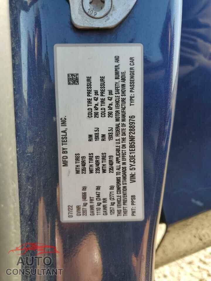 TESLA MODEL 3 2022 - 5YJ3E1EB5NF288976