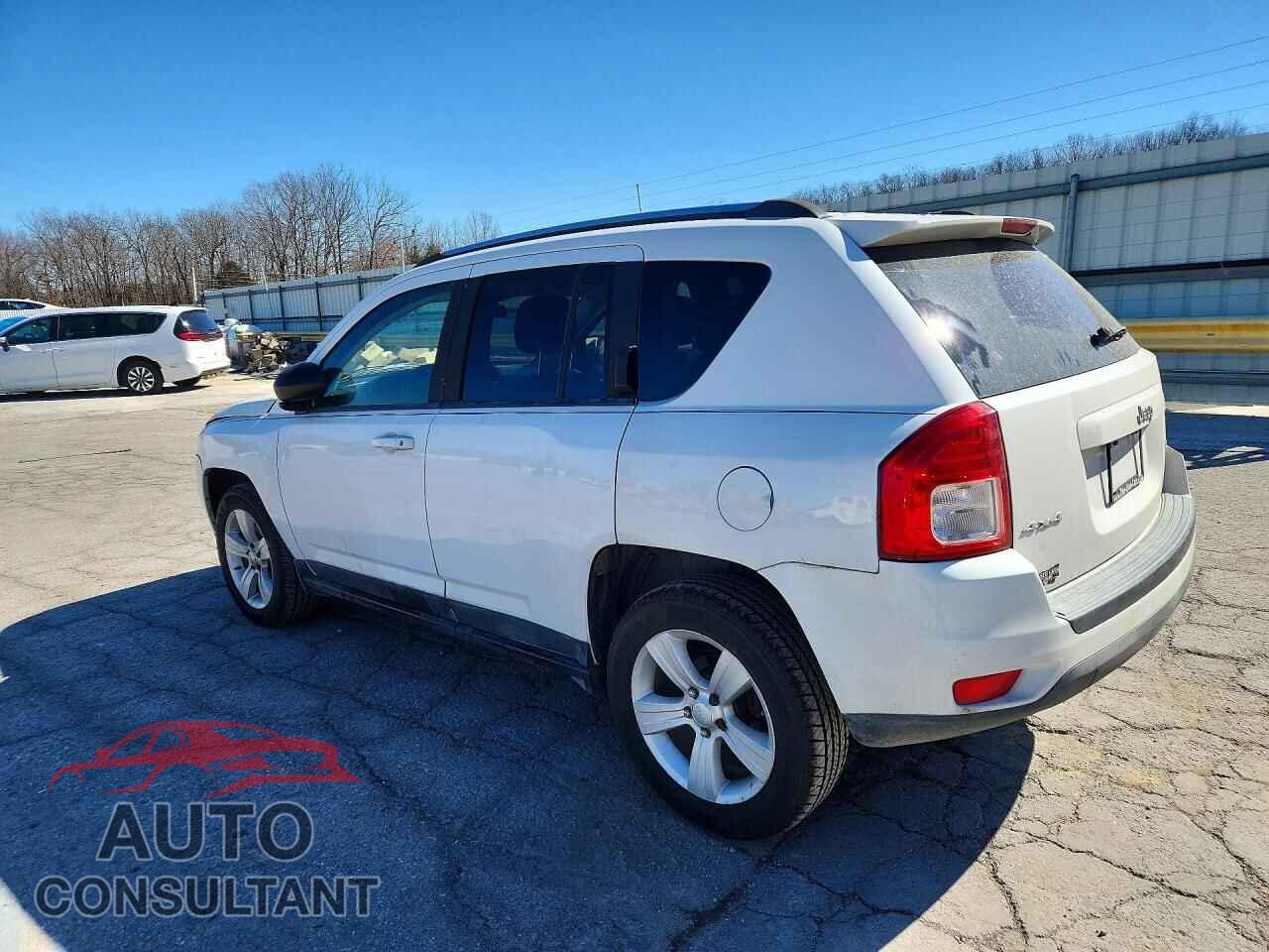 JEEP COMPASS 2011 - 1J4NF1FB0BD176152
