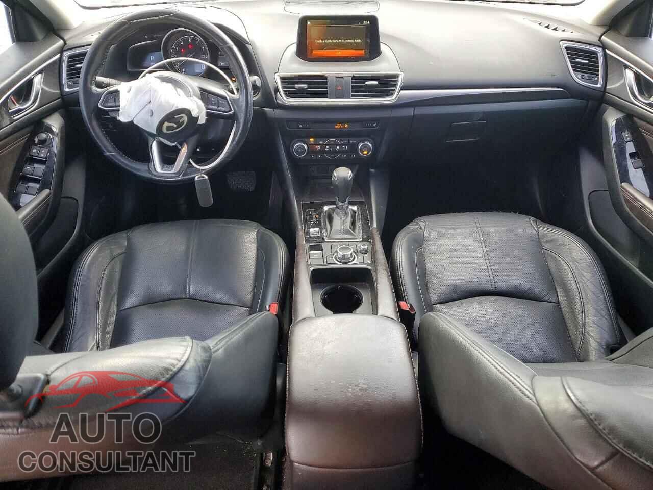 MAZDA 3 2017 - 3MZBN1M37HM132344