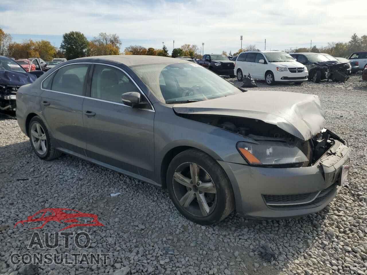 VOLKSWAGEN PASSAT 2013 - 1VWBP7A30DC000328