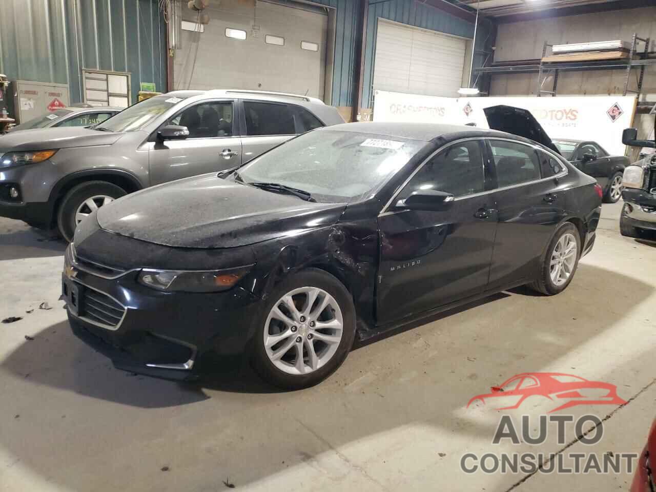 CHEVROLET MALIBU 2017 - 1G1ZE5ST8HF208044