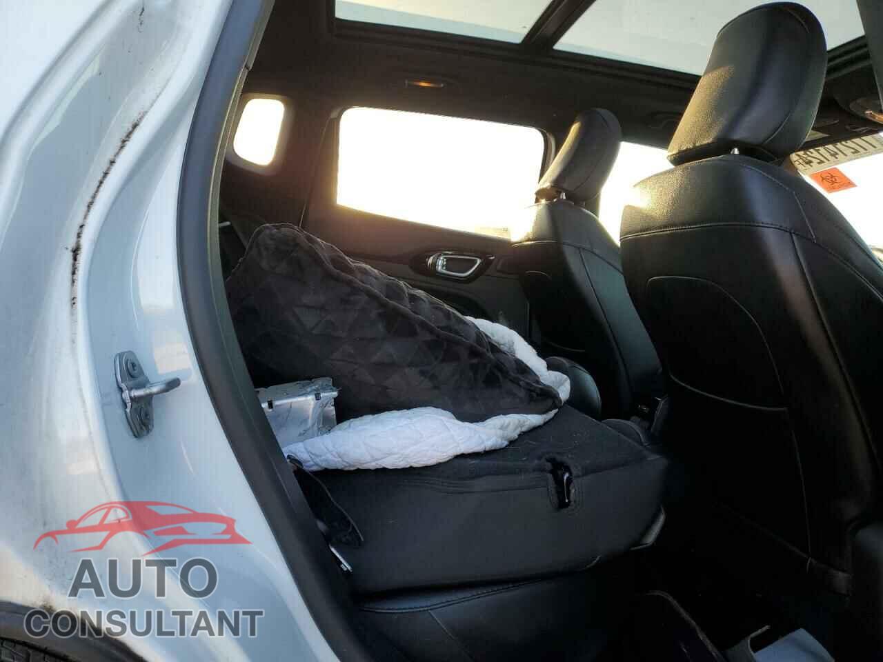 JEEP COMPASS 2022 - 3C4NJDBB1NT182021