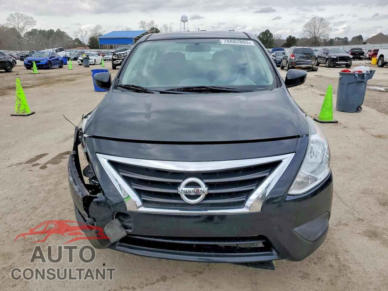 NISSAN VERSA 2017 - 3N1CN7AP1HL898015