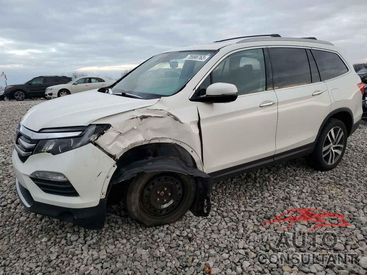 HONDA PILOT 2018 - 5FNYF6H96JB012101