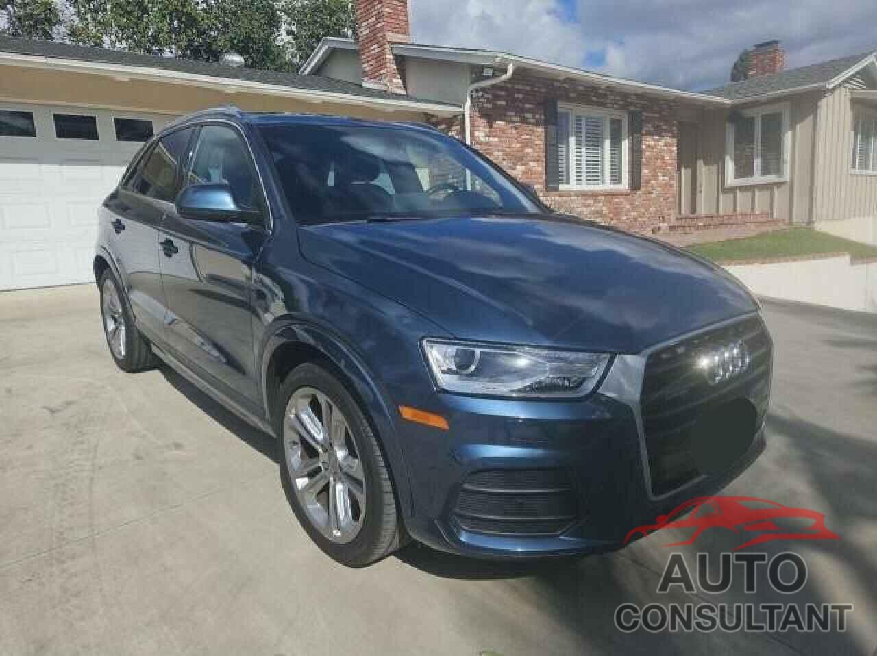 AUDI Q3 2017 - WA1JCCFS5HR010207