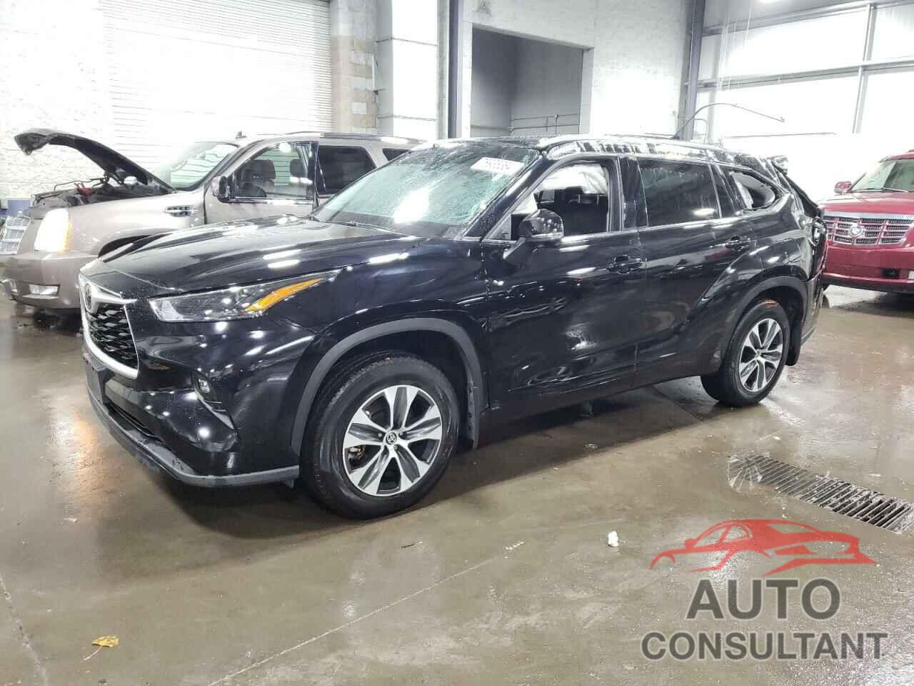 TOYOTA HIGHLANDER 2022 - 5TDGZRBH0NS595528