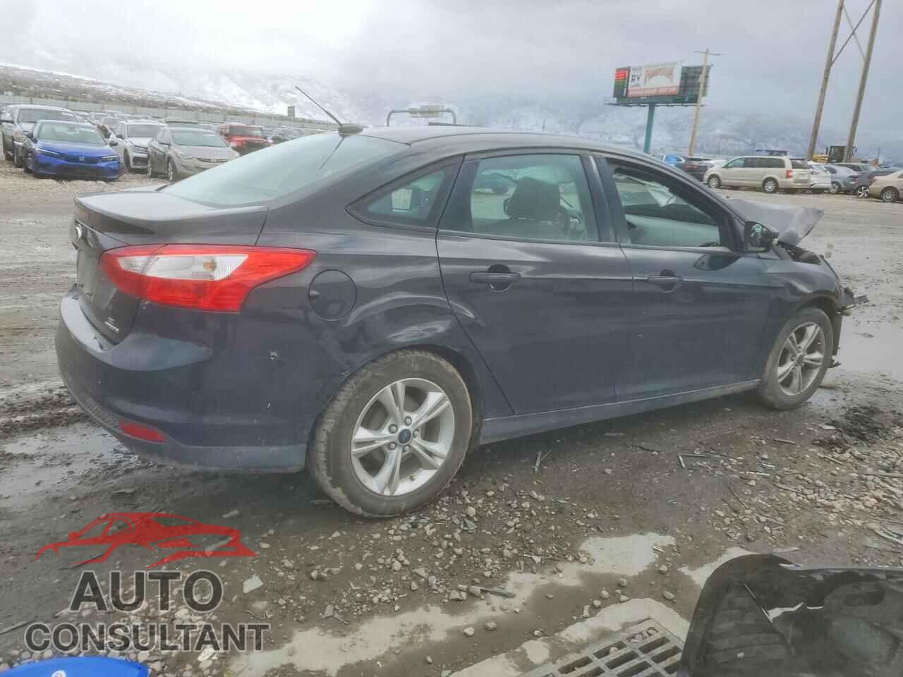 FORD FOCUS 2014 - 1FADP3F23EL443925