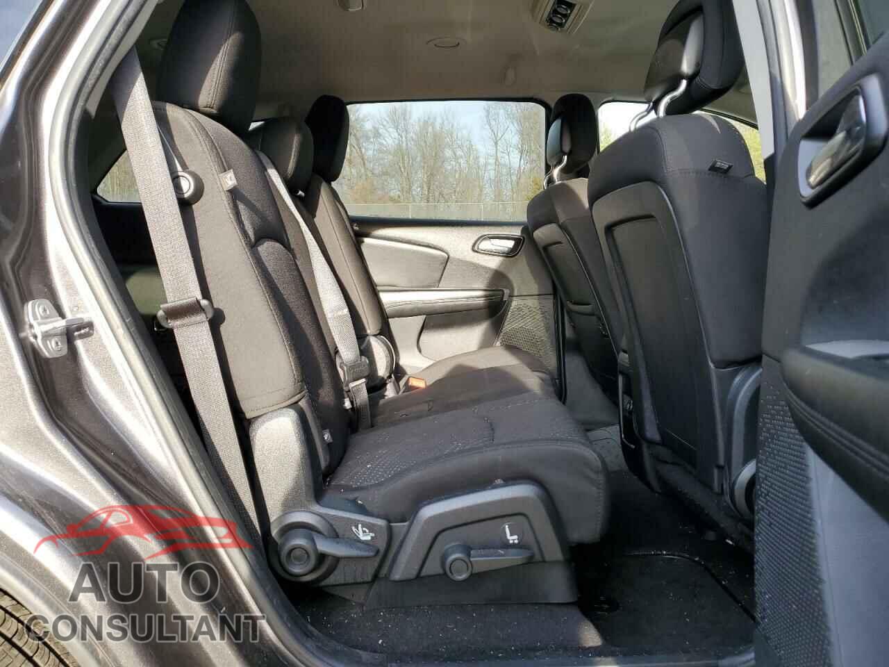 DODGE JOURNEY 2015 - 3C4PDCBB7FT595038