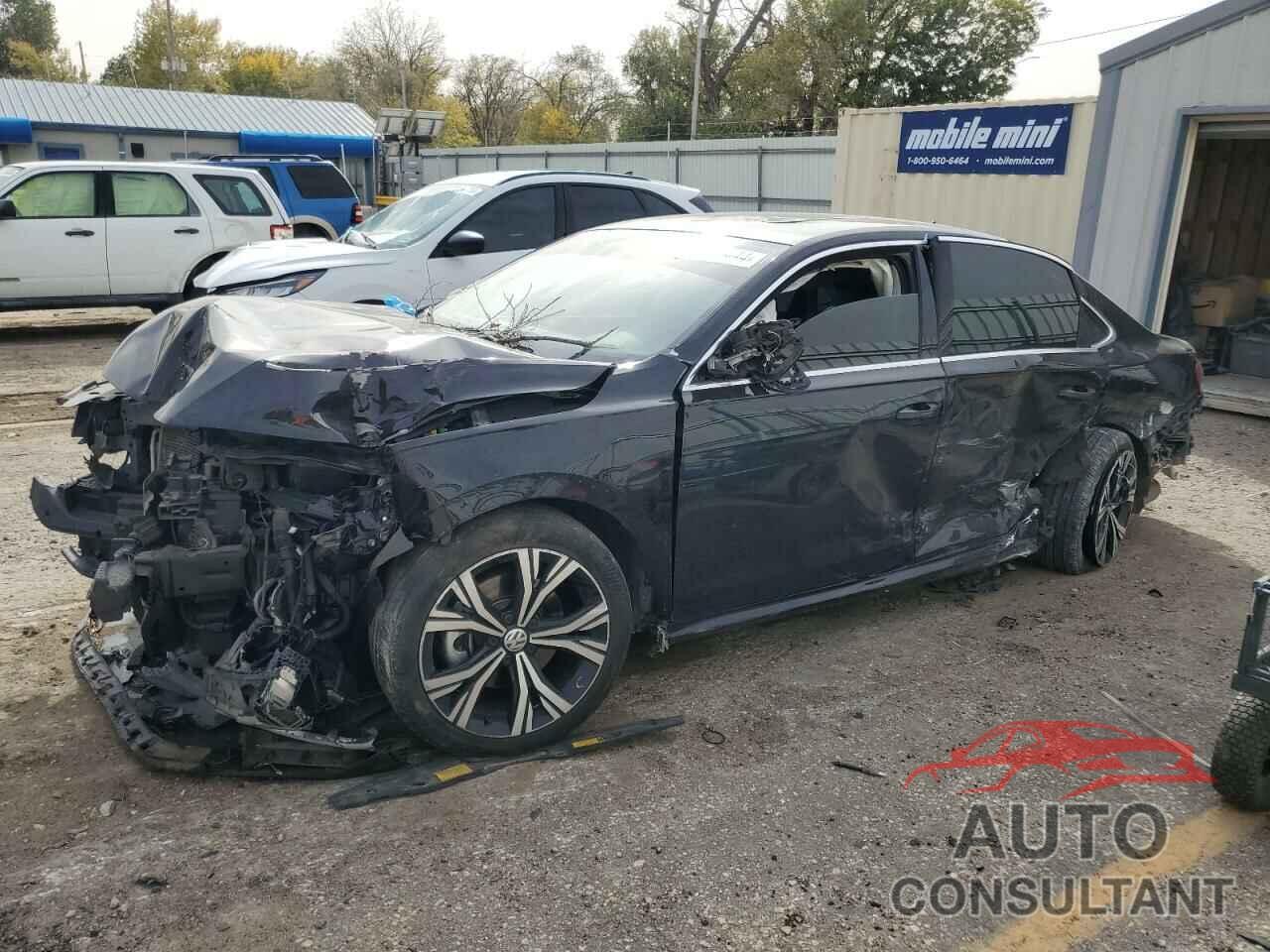 VOLKSWAGEN PASSAT 2021 - 1VWSA7A34MC010796