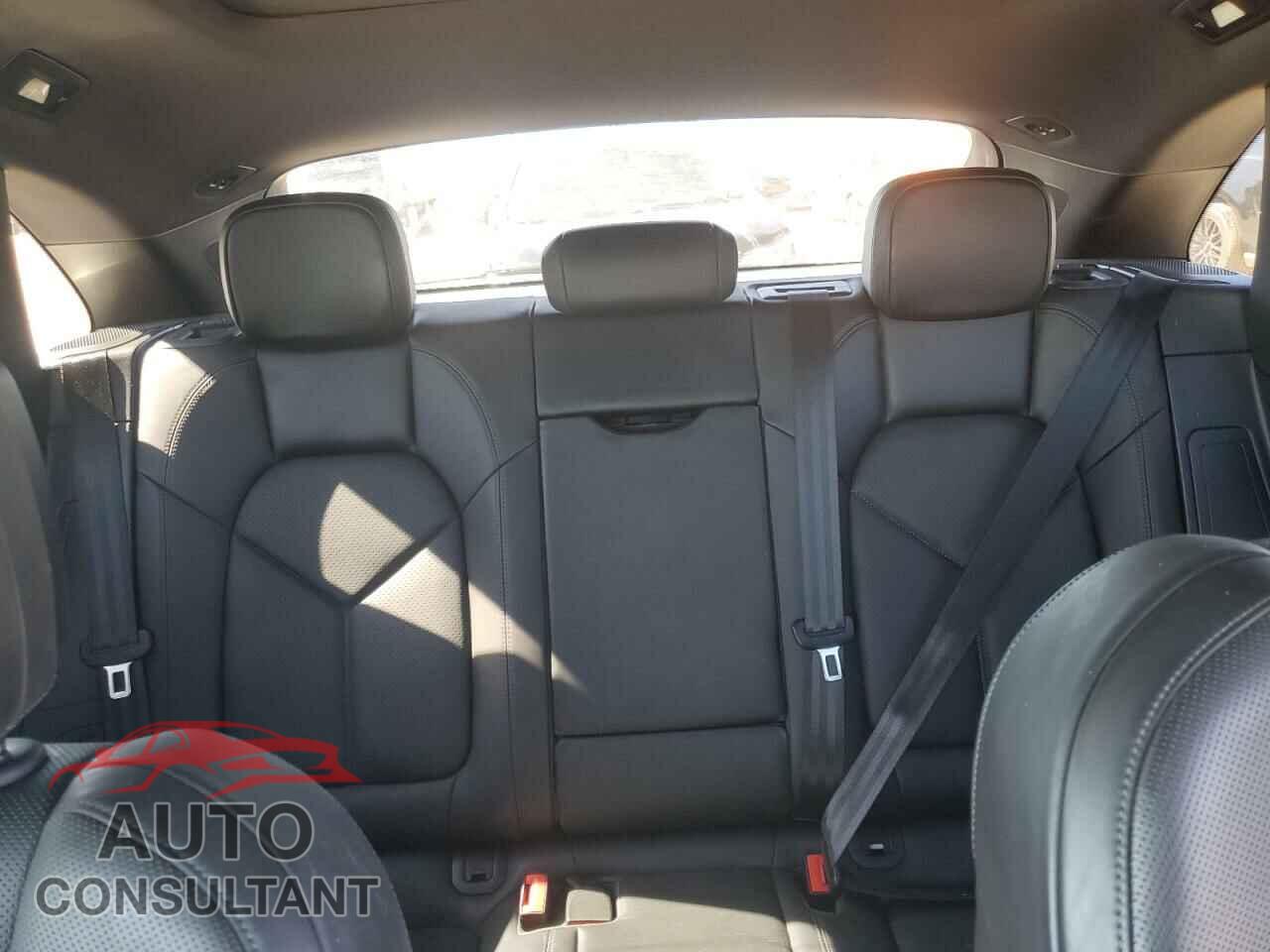 PORSCHE MACAN 2015 - WP1AB2A50FLB71602
