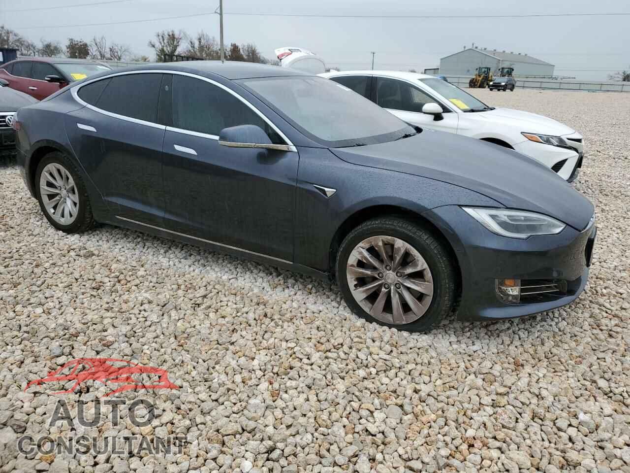 TESLA MODEL S 2017 - 5YJSA1E25HF224268