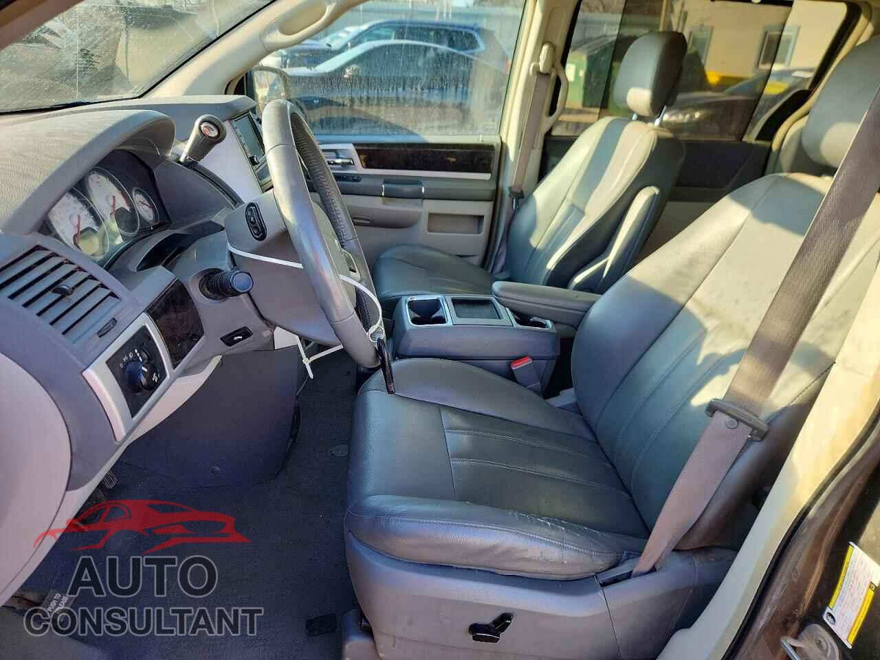 DODGE CARAVAN 2010 - 2D4RN5DX8AR390403