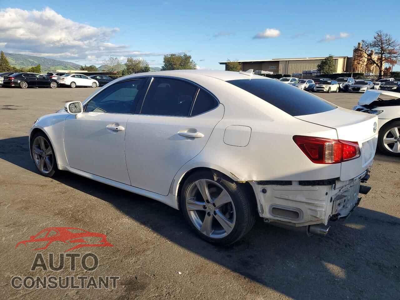 LEXUS IS 2011 - JTHBF5C29B5150050