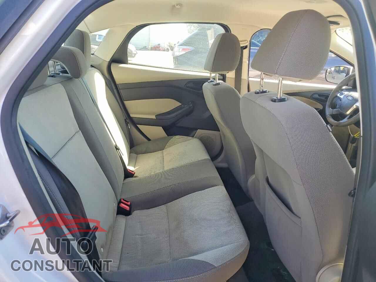 FORD FOCUS 2012 - 1FAHP3F28CL456409