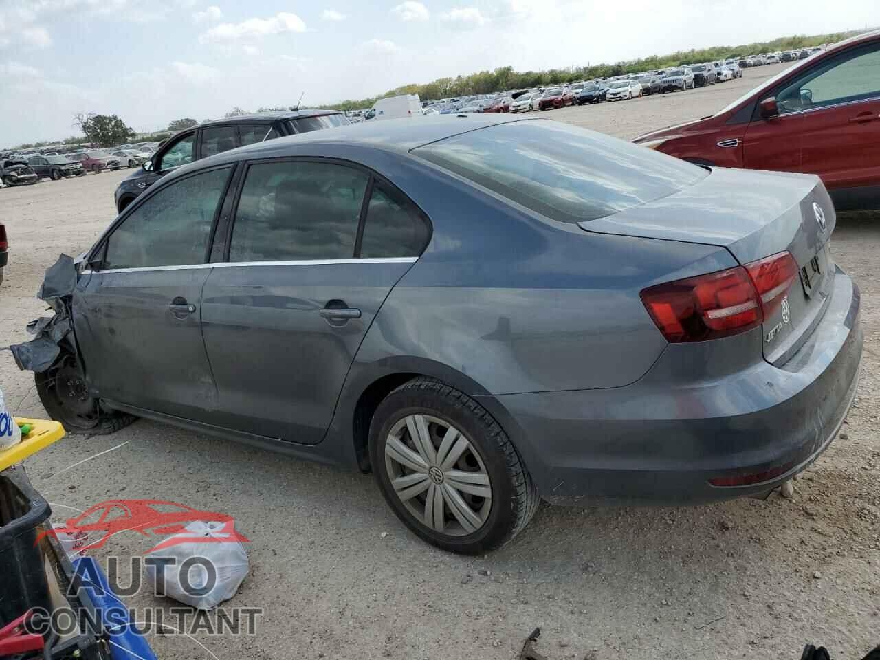 VOLKSWAGEN JETTA 2017 - 3VW2B7AJ3HM323015