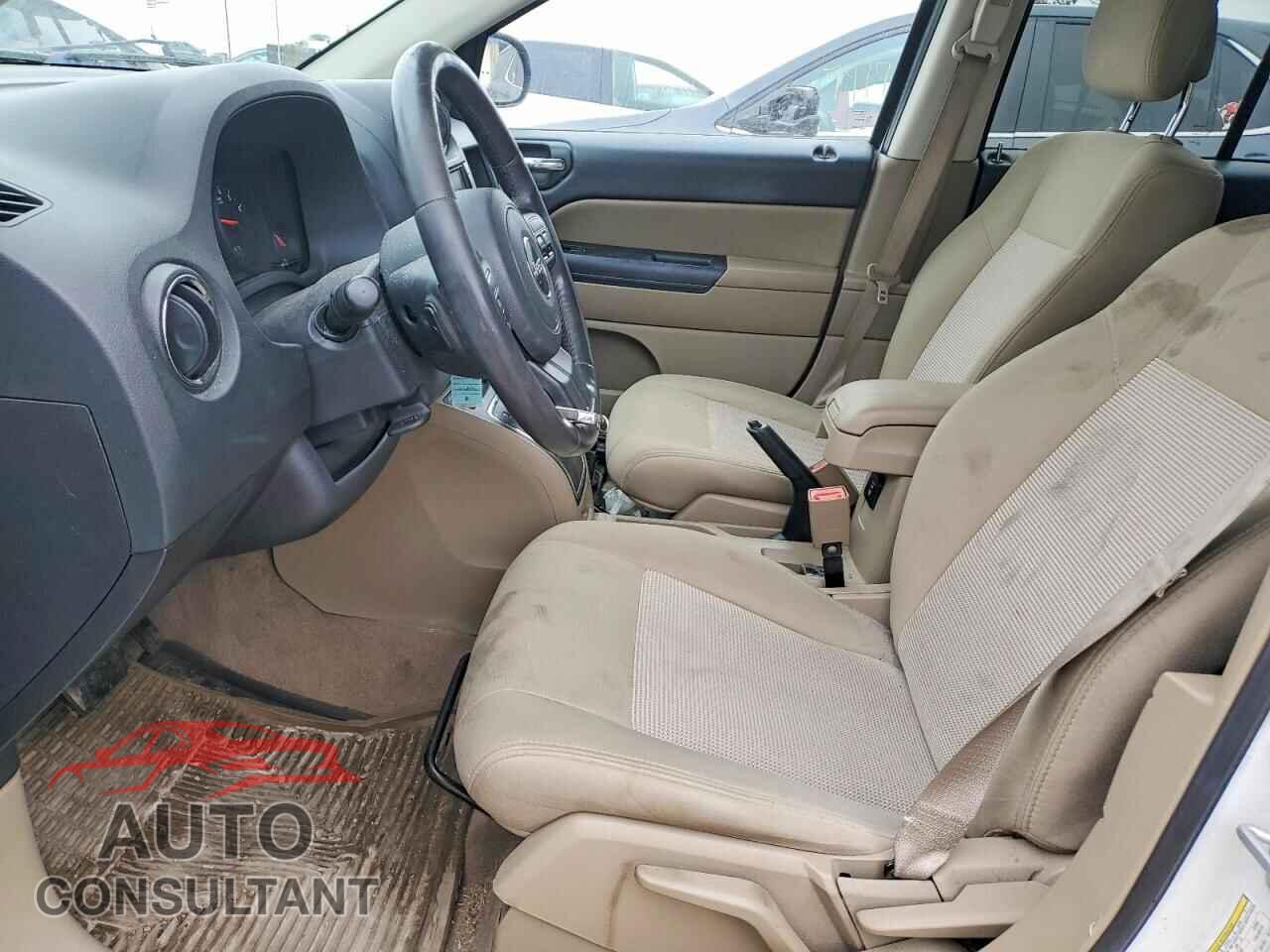 JEEP COMPASS LA 2013 - 1C4NJDEB8DD236818