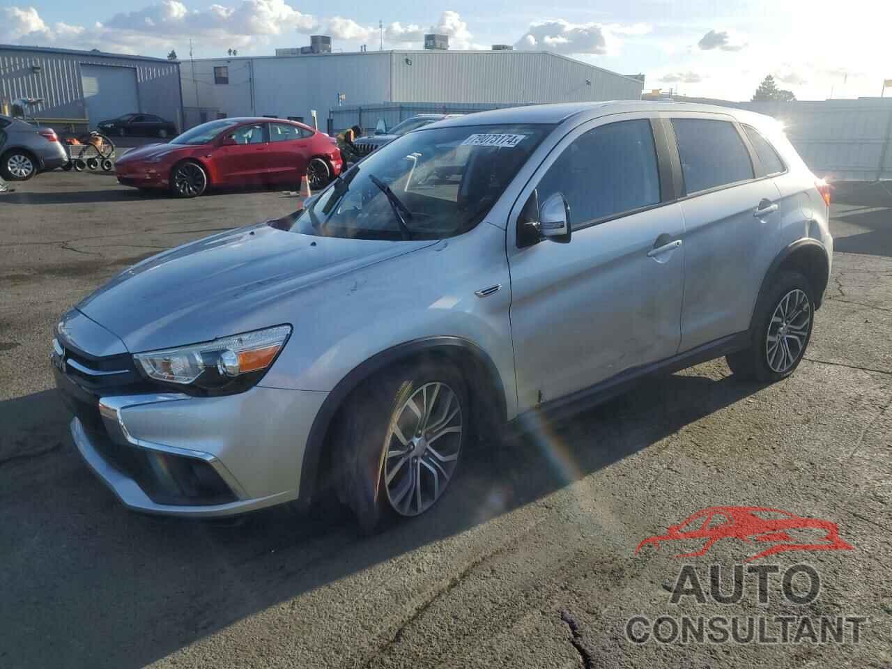 MITSUBISHI OUTLANDER 2019 - JA4AP3AU8KU013278