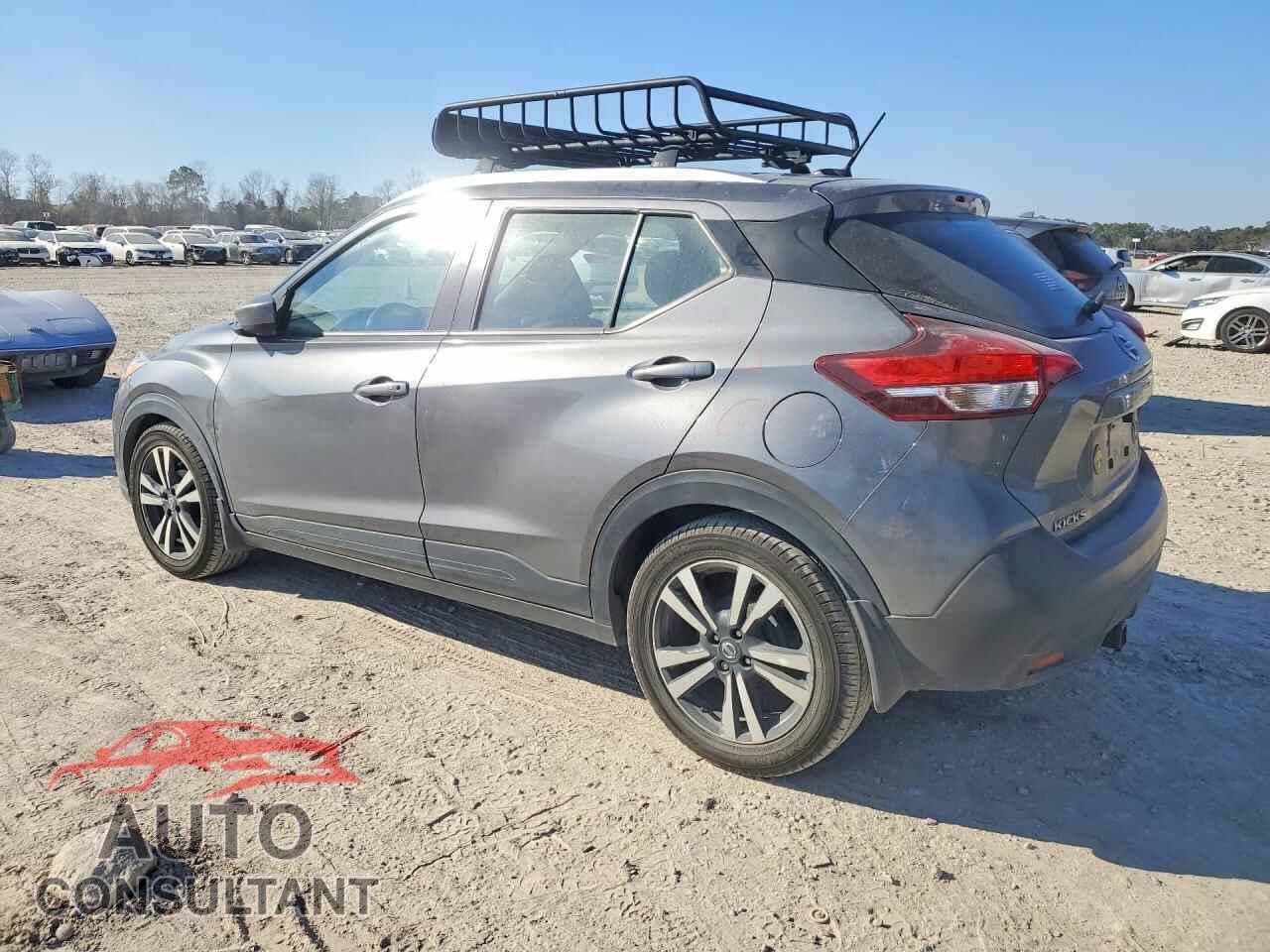 NISSAN KICKS 2019 - 3N1CP5CU6KL565320