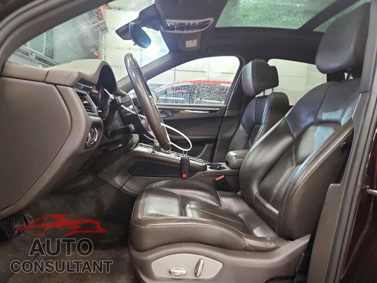 PORSCHE MACAN 2016 - WP1AB2A5XGLB45798