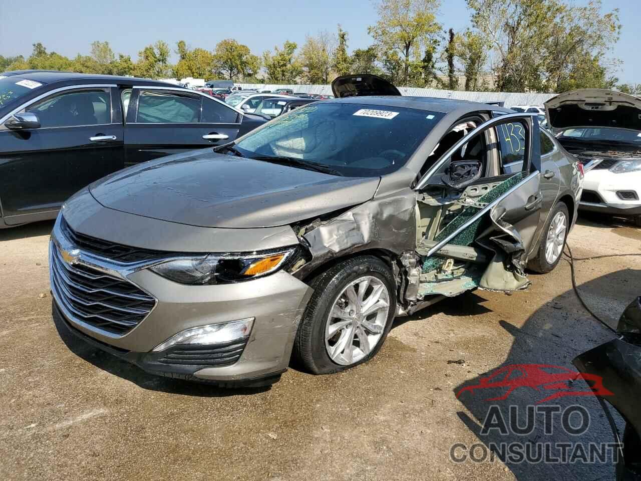 CHEVROLET MALIBU 2020 - 1G1ZD5ST3LF047436