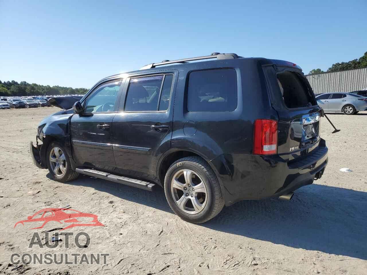 HONDA PILOT 2013 - 5FNYF4H43DB001635