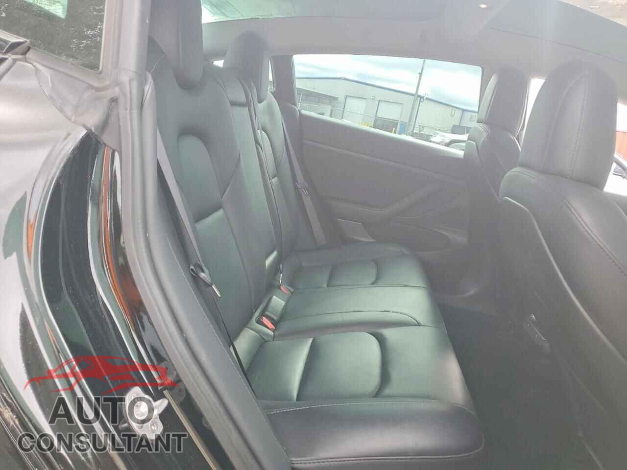 TESLA MODEL 3 2020 - 5YJ3E1EA8LF660914
