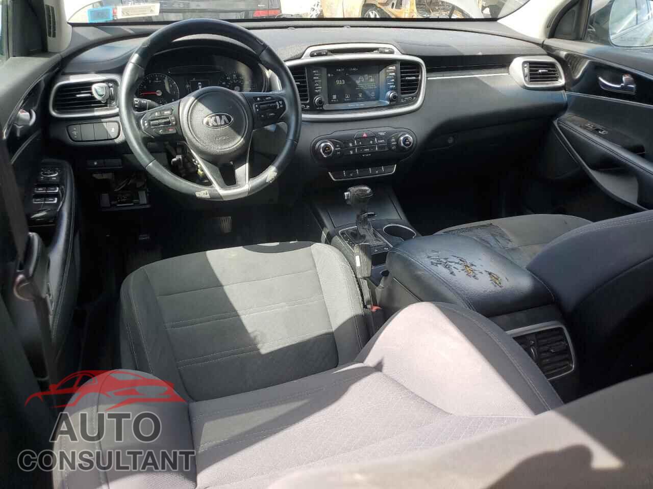 KIA SORENTO 2017 - 5XYPGDA30HG268742