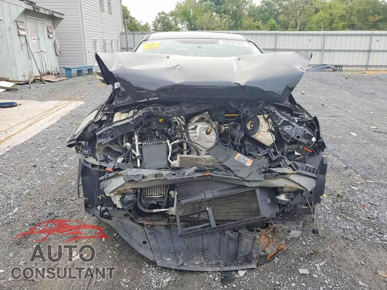 FORD FOCUS 2015 - 1FADP3FE3FL372401