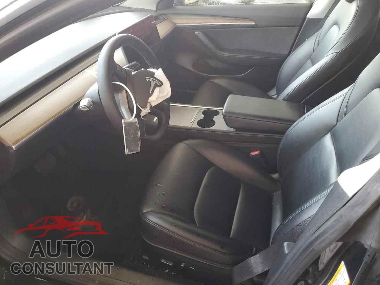 TESLA MODEL 3 2022 - 5YJ3E1EA5NF303841