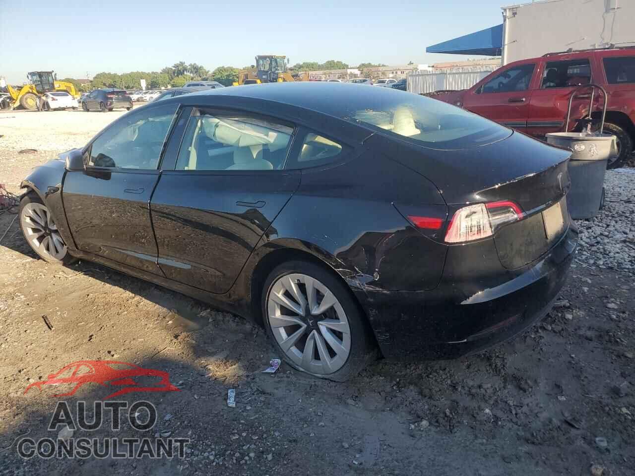 TESLA MODEL 3 2021 - 5YJ3E1EA7MF989685