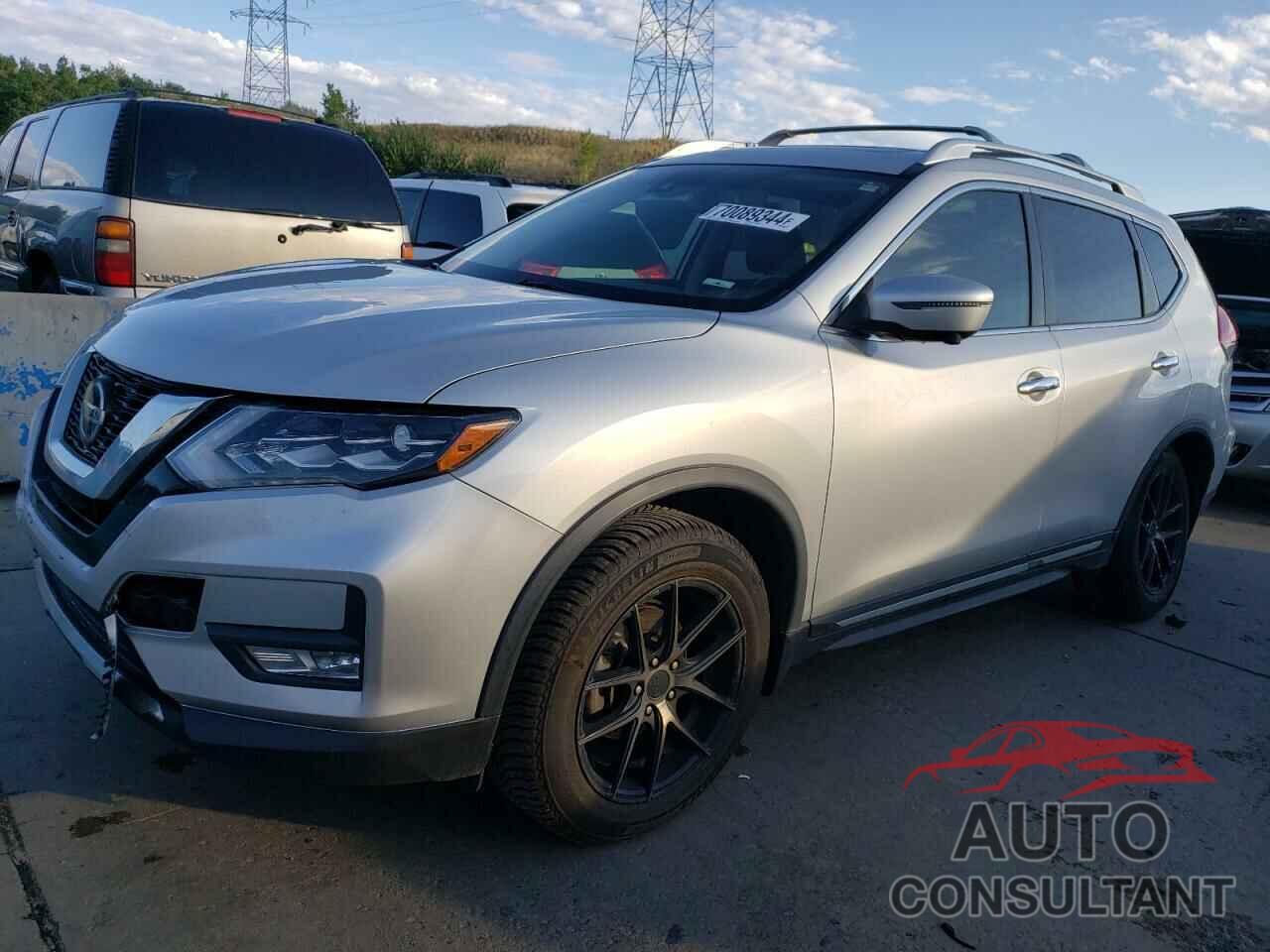 NISSAN ROGUE 2018 - JN8AT2MVXJW303822