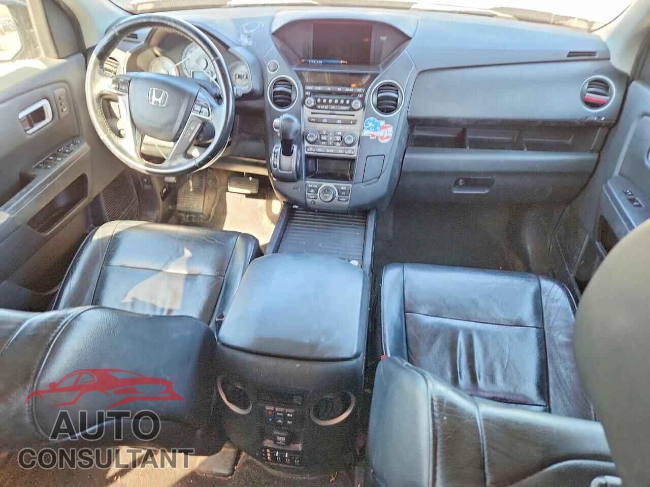 HONDA PILOT 2012 - 5FNYF4H92CB081598