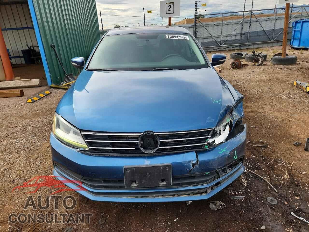 VOLKSWAGEN JETTA 2017 - 3VWDB7AJ3HM387290