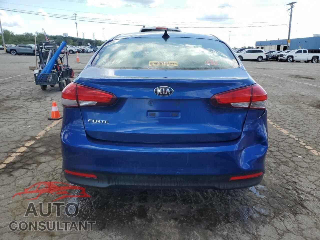 KIA FORTE 2017 - 3KPFK4A78HE136709