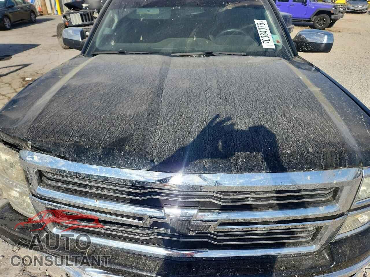 CHEVROLET SILVERADO 2015 - 1GCRCREC7FZ392999