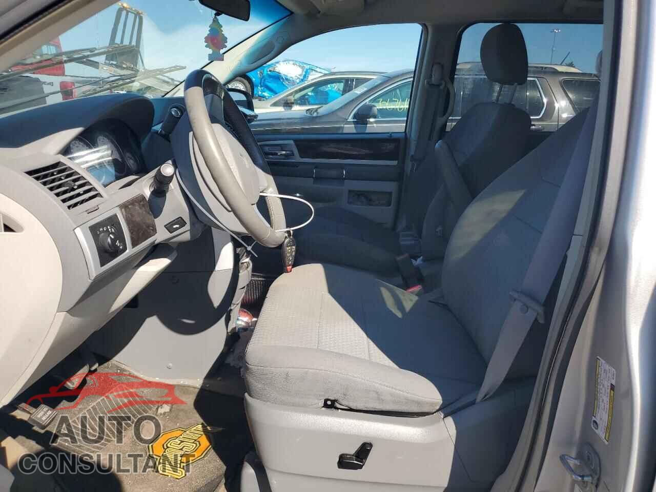 DODGE CARAVAN 2010 - 2D4RN5DX9AR139311