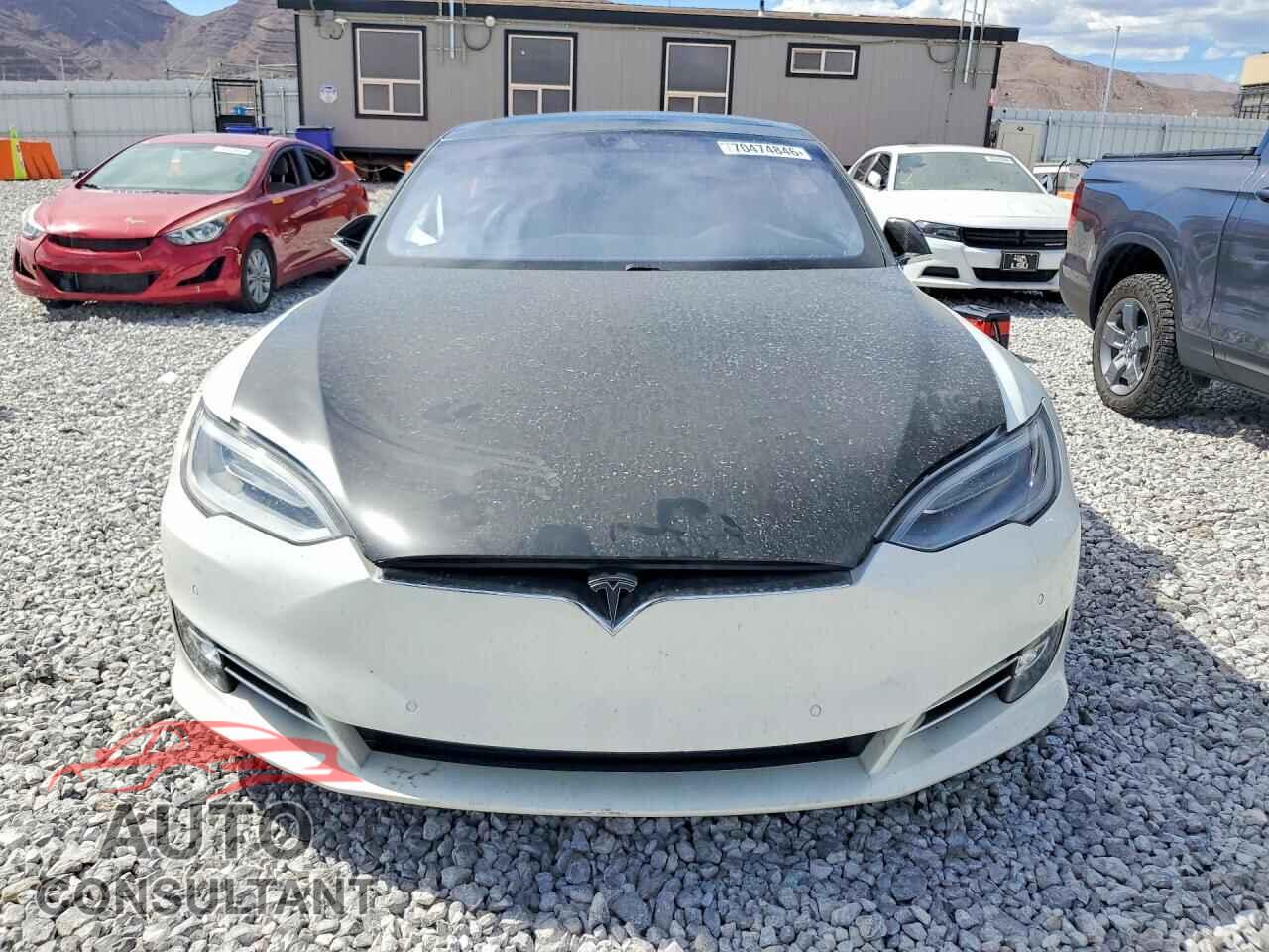 TESLA MODEL S 2016 - 5YJSA1E44GF133007