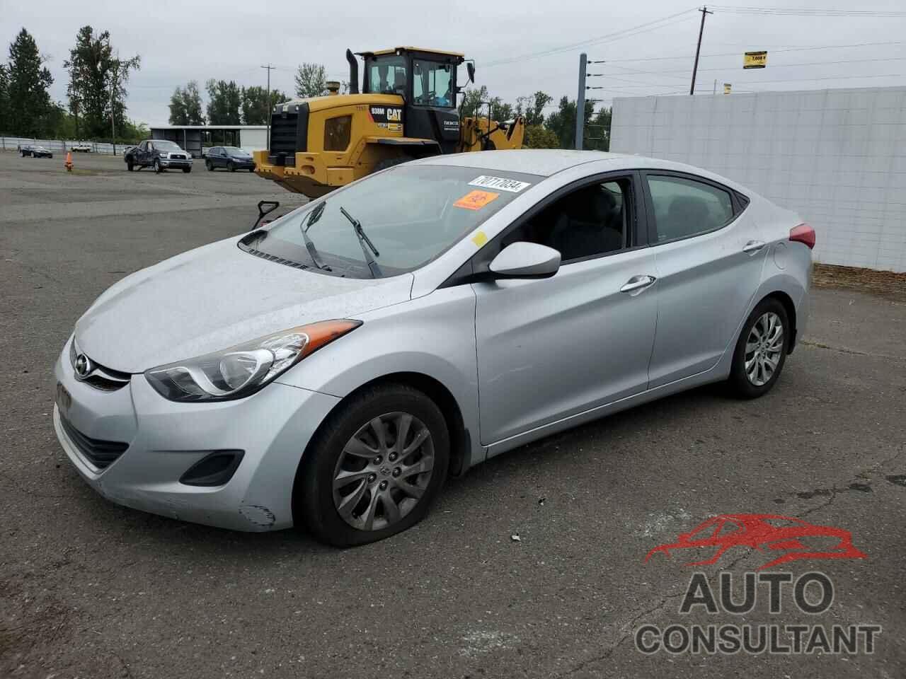 HYUNDAI ELANTRA 2013 - 5NPDH4AE4DH173055